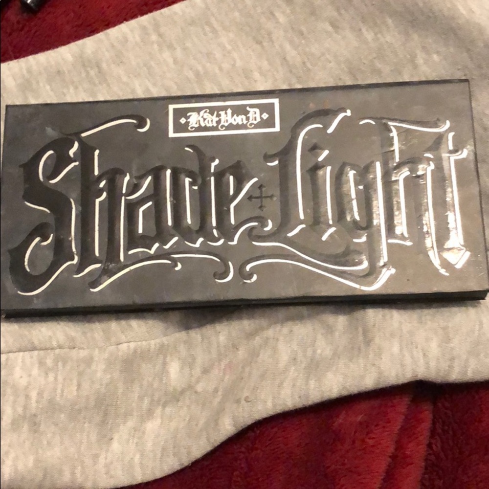 Kat Von D, Shade + Light